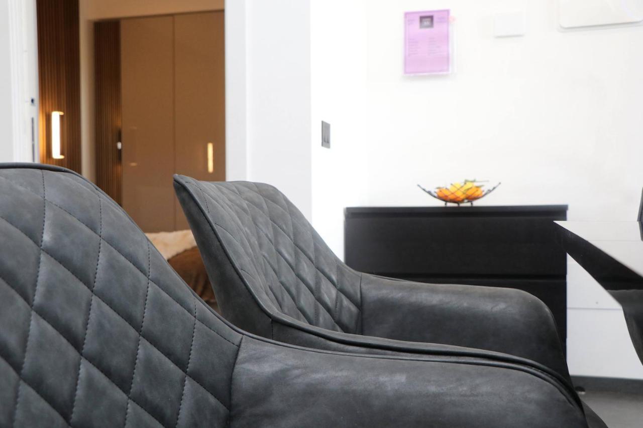 Luxury Pure! Bazzoni 2-Room Suite, Fully Equipped Olbia Exterior foto